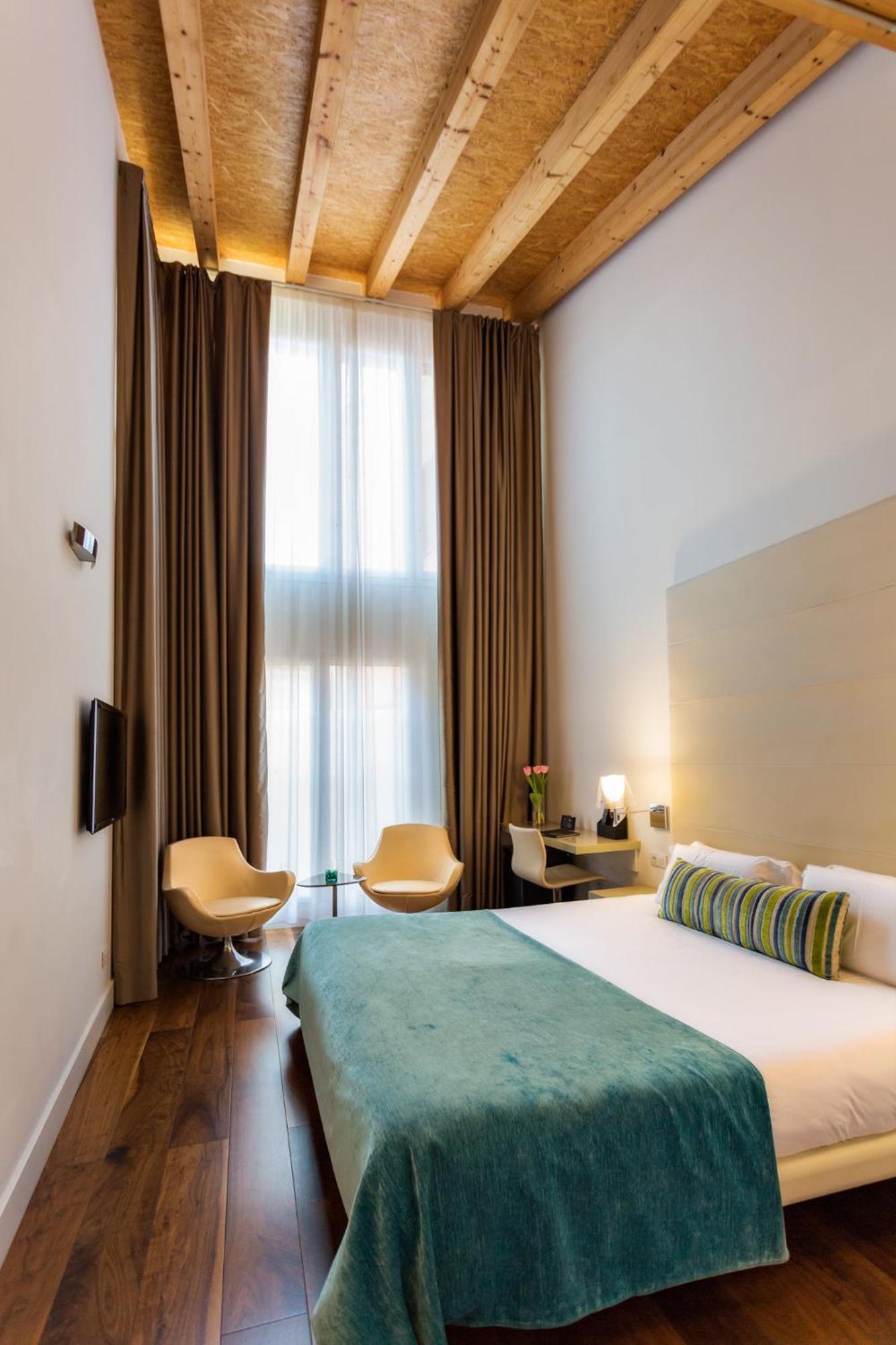 Hotel Calle Mayor 4*